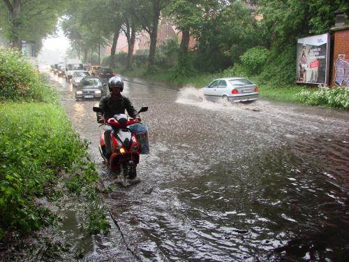 tbf080611_Starker-Regen_Kroeger_005