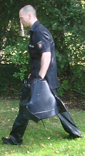 Kinder gerettet aus der Wakenitz_Kroeger_001