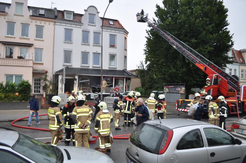 tbf270815_Feuer in der Marlistraße_Kroeger_008