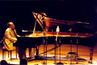 Yul-Anderson-Klaver-Pressebillede-1