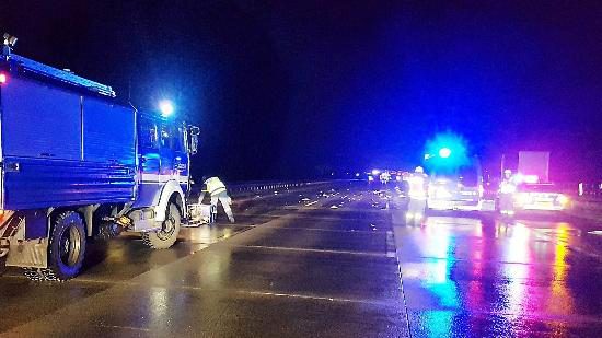 tbf250418_Verkehrsunfall_BAB1_Hamberg_Kroeger_002a